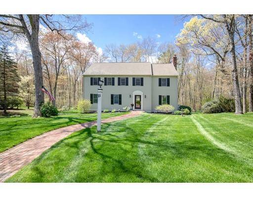 21 Stagecoach Road, Hingham, MA 02043