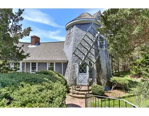 Orleans, MA 02653,45 Mill Pond Rd