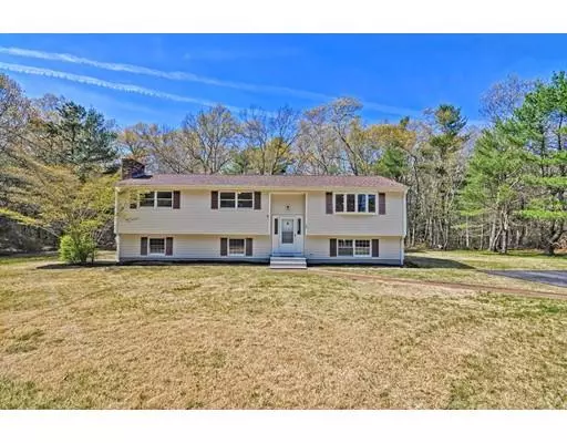 Duxbury, MA 02332,28 Birch St