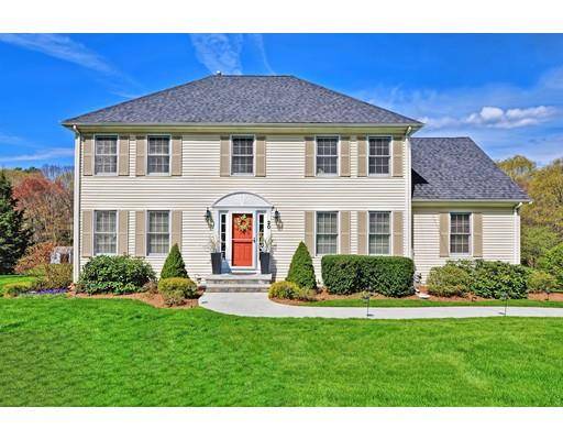 20 Jackson Circle, Franklin, MA 02038