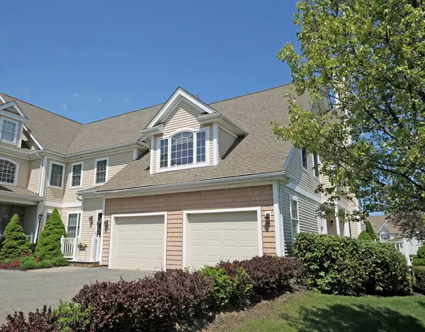 Abington, MA 02351,408 Hampton Way #408