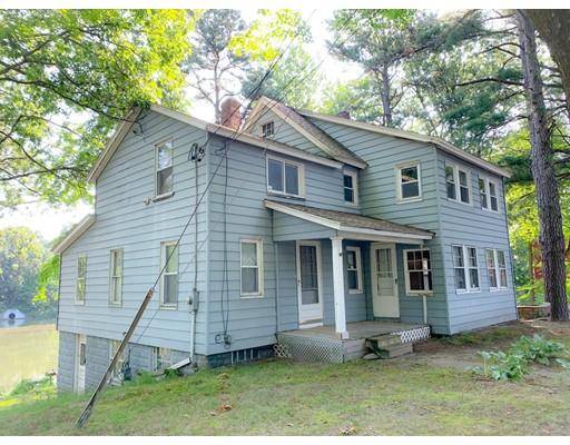 32 Undine Cir, Springfield, MA 01109