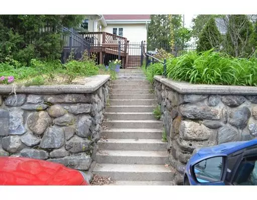 Marlborough, MA 01752,328 East Main Street