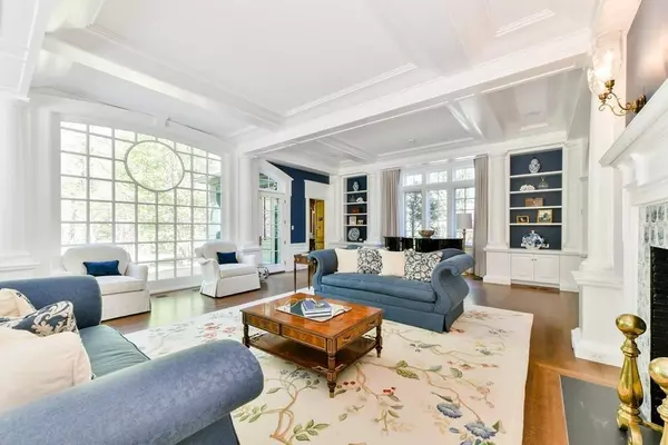 Milton, MA 02186,77 Corey Lane