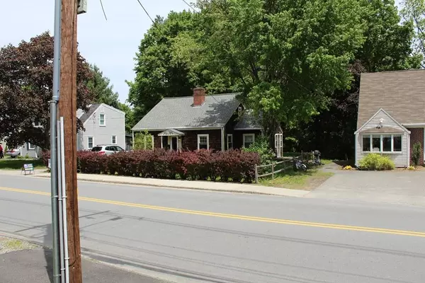Acton, MA 01720,301 Central Street