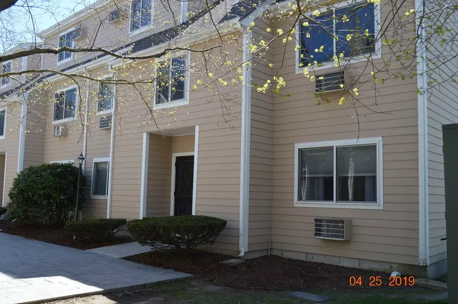 55 Fairfield Park #55, Mansfield, MA 02048