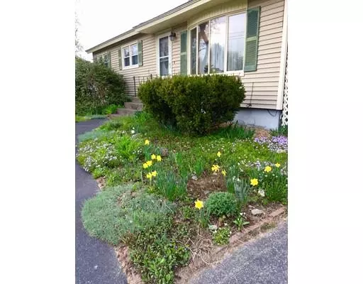 Lunenburg, MA 01462,35 Meadow Ln