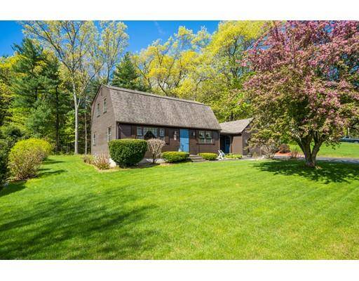 20 Rambling Dr, Westfield, MA 01085