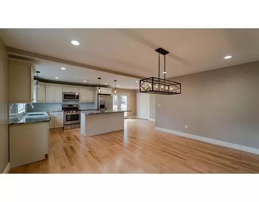 Ipswich, MA 01938,6 Broadway Ave