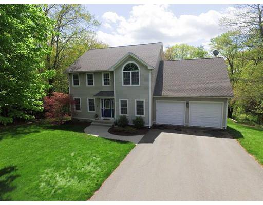 31 College View Heights, South Hadley, MA 01075