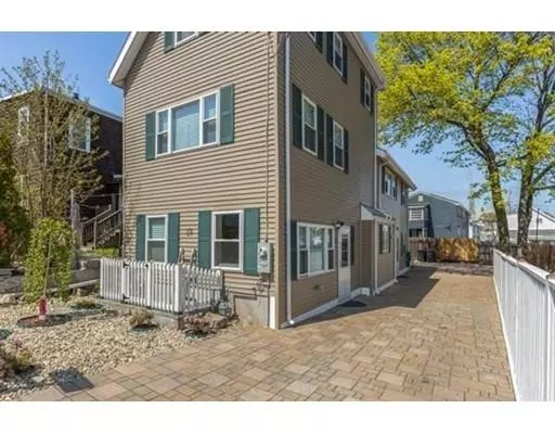 25 Orange Ct, Everett, MA 02149