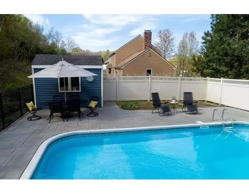 Shrewsbury, MA 01545,3 Candlewood Way