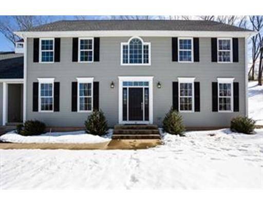 45 Windsor Ln, East Longmeadow, MA 01028