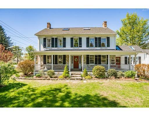 5 Woodhaven Dr, Belchertown, MA 01007