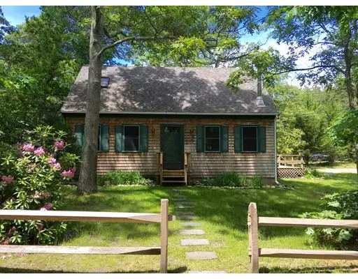 201 Greenwood Ave., Tisbury, MA 02568