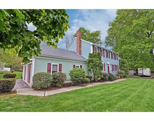 104 Caswell Street, Taunton, MA 02718