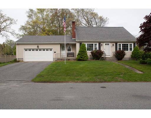 49 Barry Ave, Somerset, MA 02726