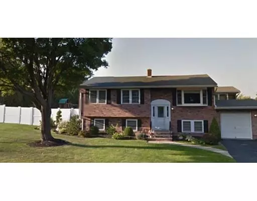 8 Truman Rd, Peabody, MA 01960