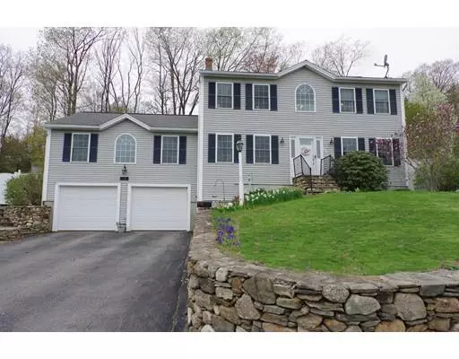 95 Crestwood Dr, Gardner, MA 01440