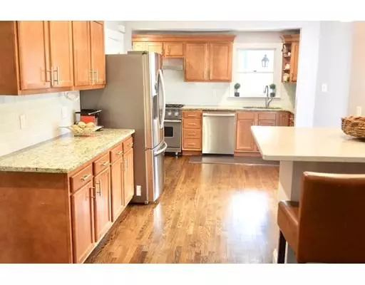 Saugus, MA 01906,10 Prospect St