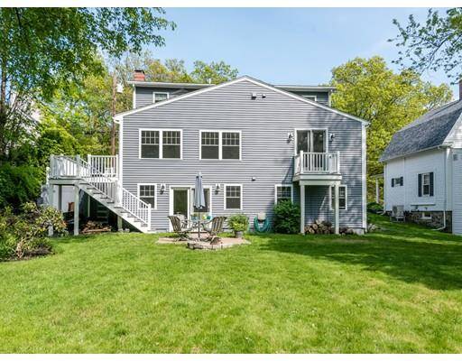 Winchester, MA 01890,49 Henry St