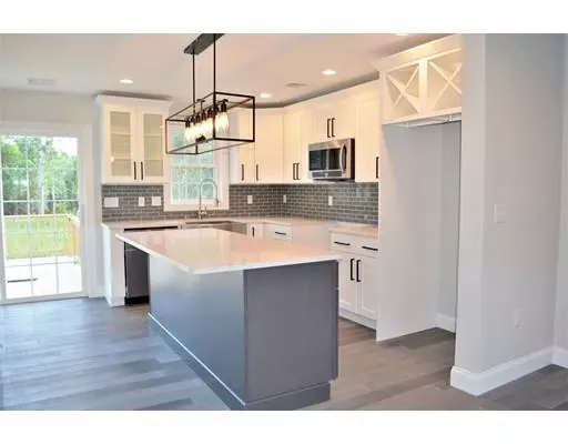 Mattapoisett, MA 02739,75 Wolf Island