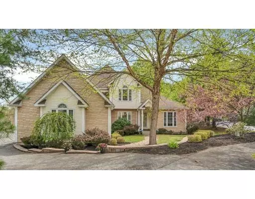 34 Garden Lane, Wakefield, MA 01880