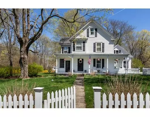 Southborough, MA 01772,26 Oak Hill Rd