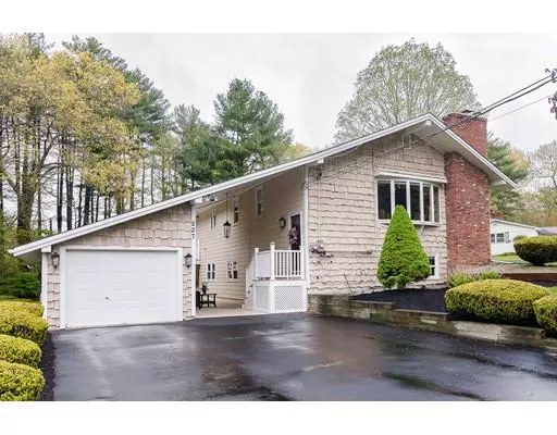 227 Adams Circle, Hanson, MA 02341