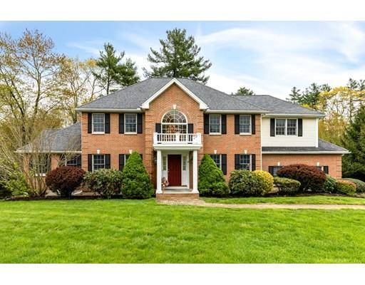 14 Sawyer Ln, Middleton, MA 01949