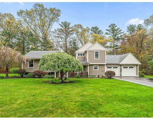 55 Union Bridge Road, Duxbury, MA 02332