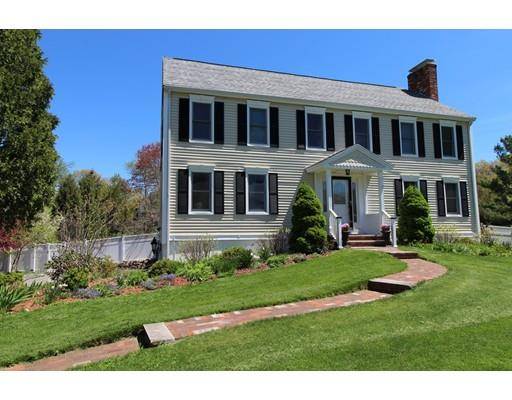 4 Penni Ln, Andover, MA 01810