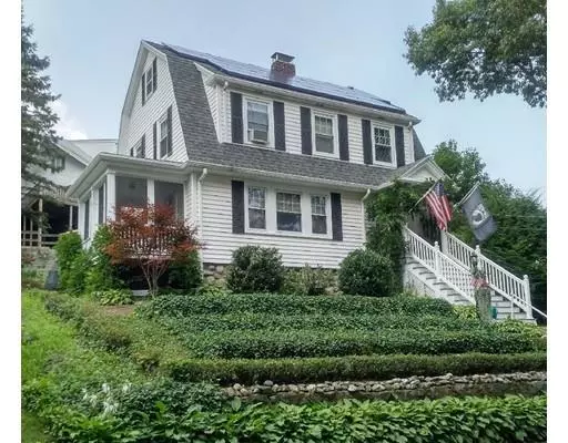 14 Upland Rd, Waltham, MA 02451