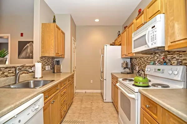 Peabody, MA 01960,8 Walnut St #120