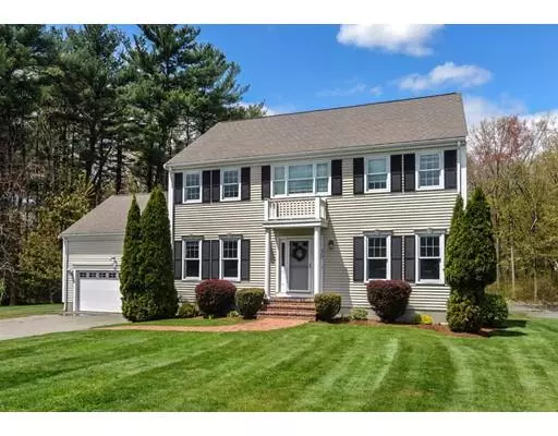 30 Kimber Cir, Abington, MA 02351