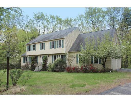 1 Appaloosa Cir, Hopkinton, MA 01748