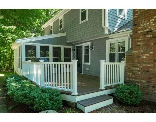 Cohasset, MA 02025,245 Pond St