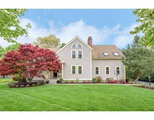 6 Farm Rd, Lexington, MA 02420