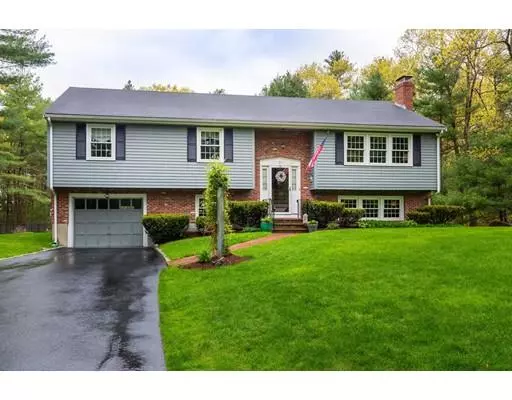 21 Fairway Lane, Foxboro, MA 02035