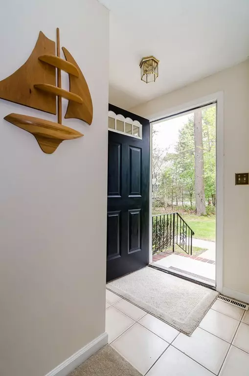 Norton, MA 02766,15 Morgan Lane #15