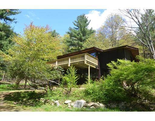 24 Craggs Rd, Harvard, MA 01451