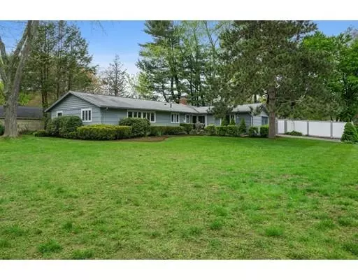 Framingham, MA 01701,24 Bantry Road
