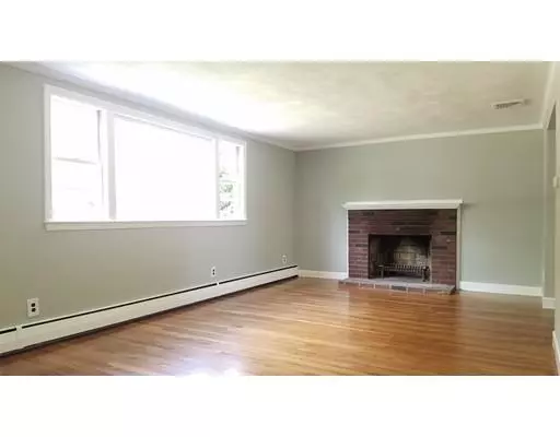 Westwood, MA 02090,47 Parker St