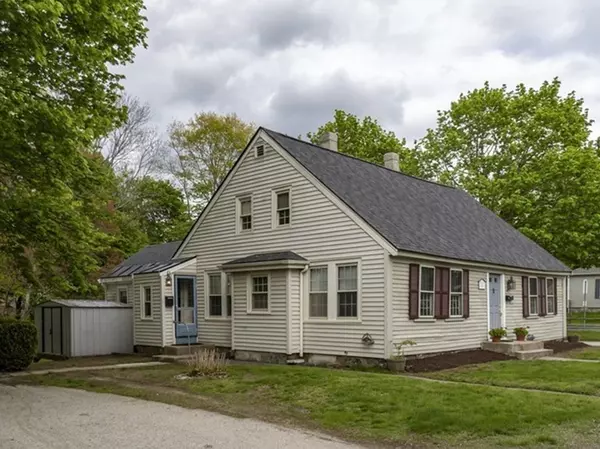 22 Linwood Street, Holbrook, MA 02343