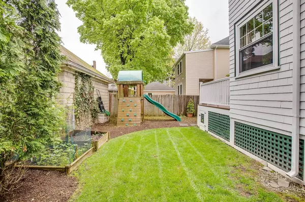 Arlington, MA 02474,37 Grafton Street #37