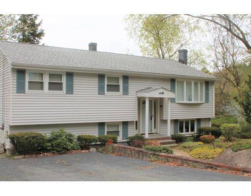 12 Aspen St, Woburn, MA 01801