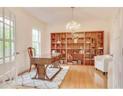 Boxborough, MA 01719,10 Joseph Rd