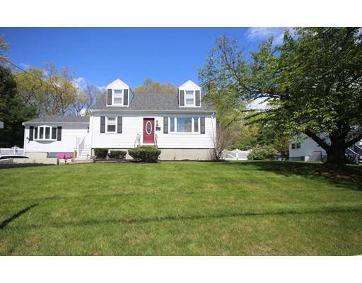 14 Richard, Foxboro, MA 02035