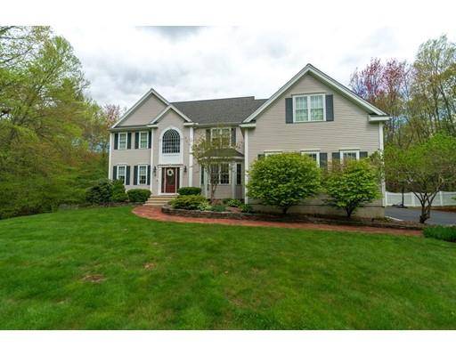 5 Nelson Ct, Mendon, MA 01756