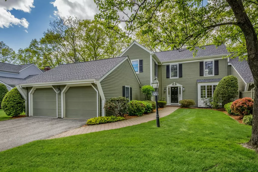 Concord, MA 01742,16 South Meadow Ridge #16